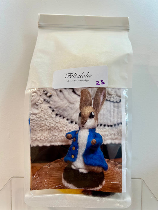 Peter Rabbit Felt Kit