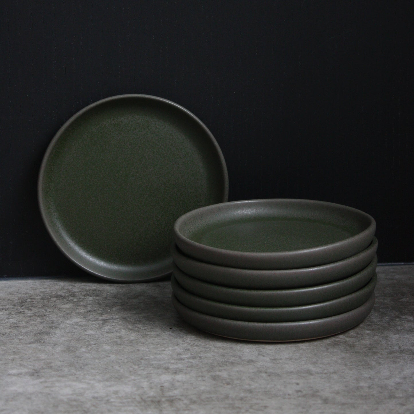 Cocktail Plate in Evergreen