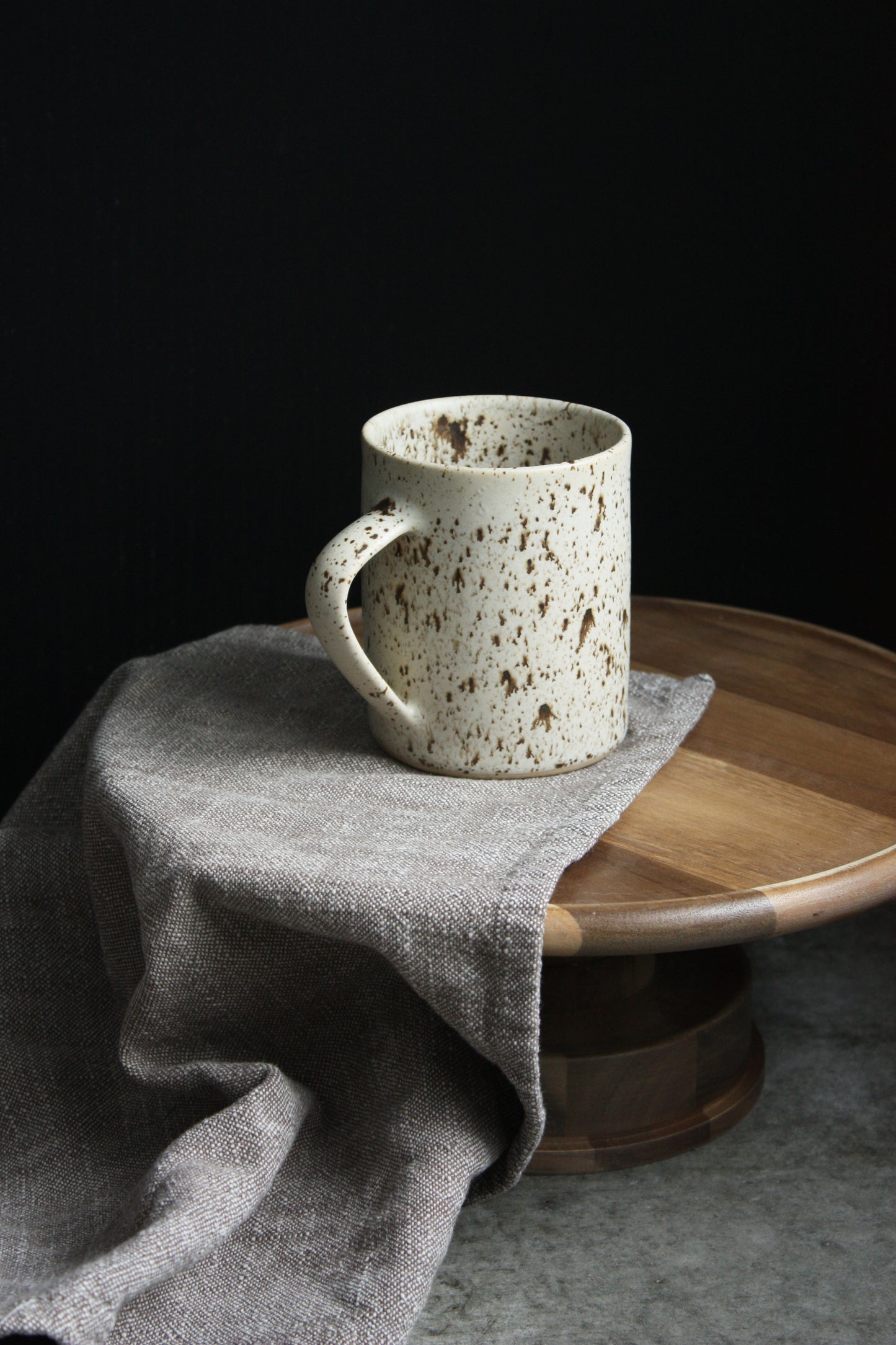 Large Mug in Eggshell