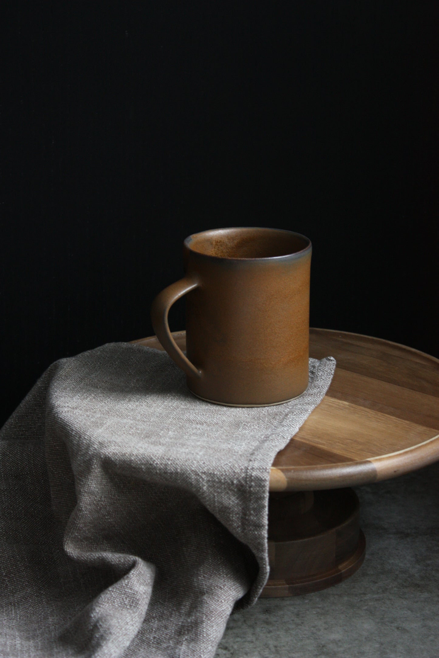 Large Mug in Oak