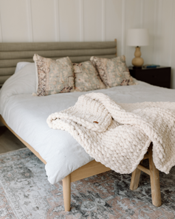 Solid Colour Throw in Vintage