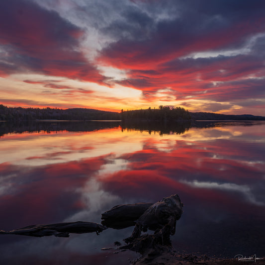 Rise on Lake of Two Rivers